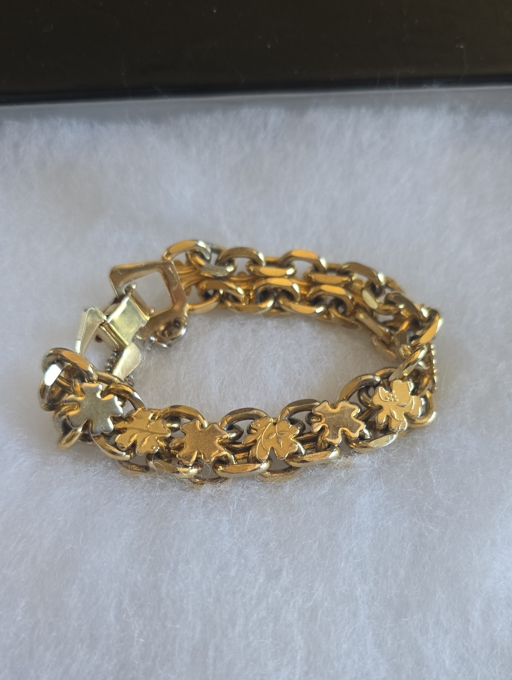 Gold Tone Four Leaf Clover Link Bracelet - Women Jewelry